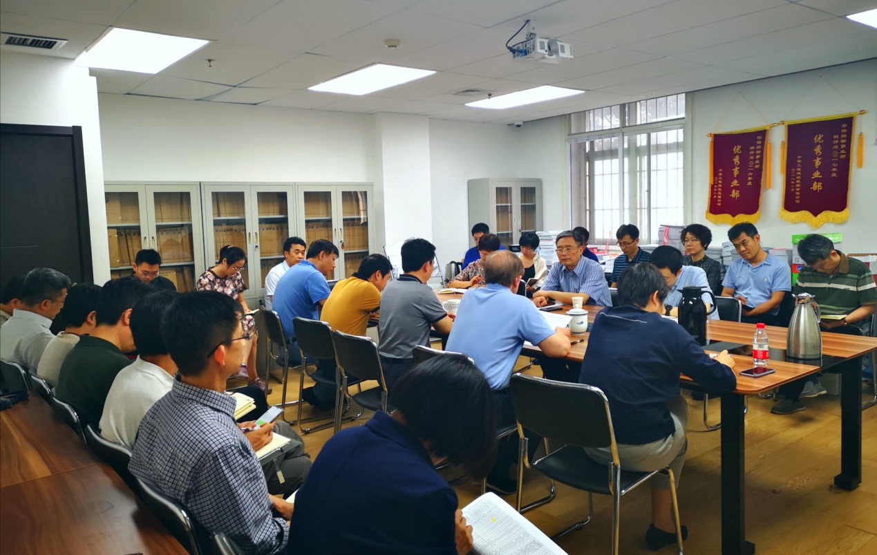 茍護(hù)生同志赴交通業(yè)務(wù)部、能源業(yè)務(wù)部、中咨監(jiān)理公司和工程公司調(diào)研、講黨課4.jpg